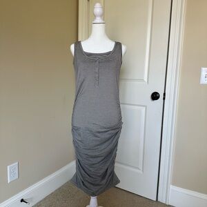 Nom Maternity maternity and nursing dress